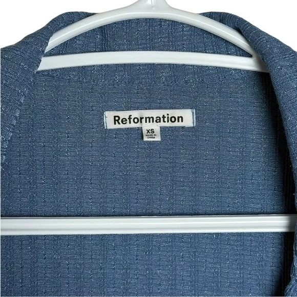 Reformation Shannah Top Size XS Blue Collared Long Sleeve V-Neck - Picture 6 of 8